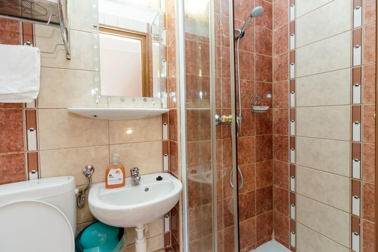 Almafa Apartmanház Eger Exterior foto