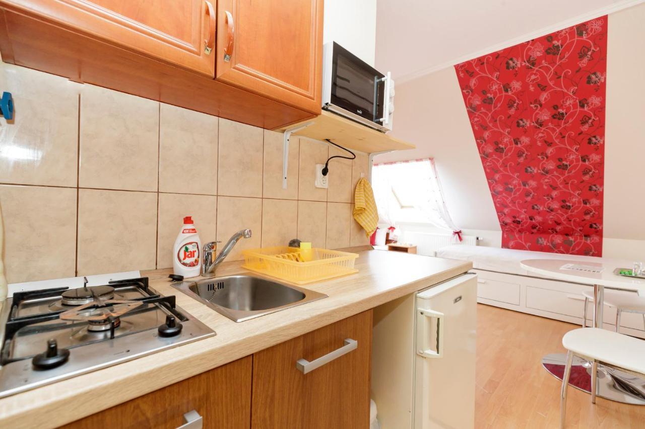 Almafa Apartmanház Eger Exterior foto